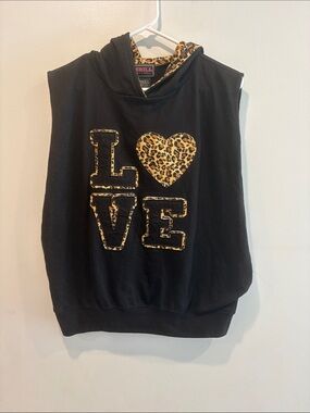 Thrill Black Top with Pink Logo and Leopard Trim waist 21